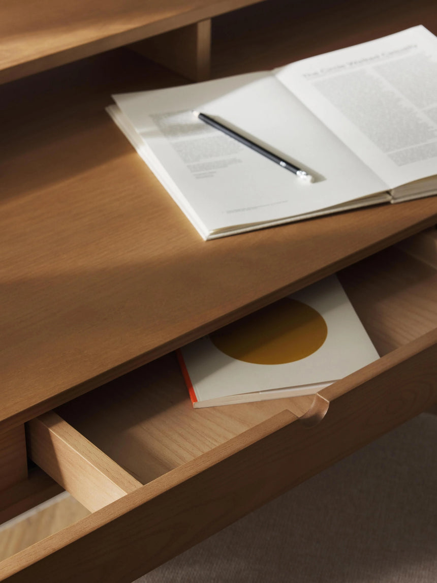 Adel Çekmeceli Ahşap Çalışma Masası Dişbudak