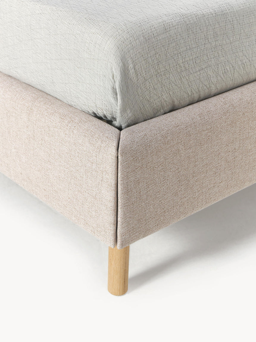 Basic Çift Kişilik Karyola Bej