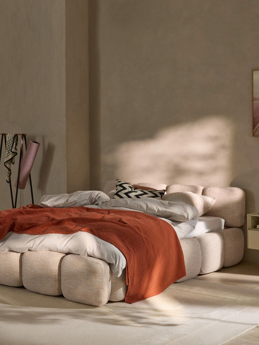 Bom Çift Kişilik Karyola Şeftali Bukle