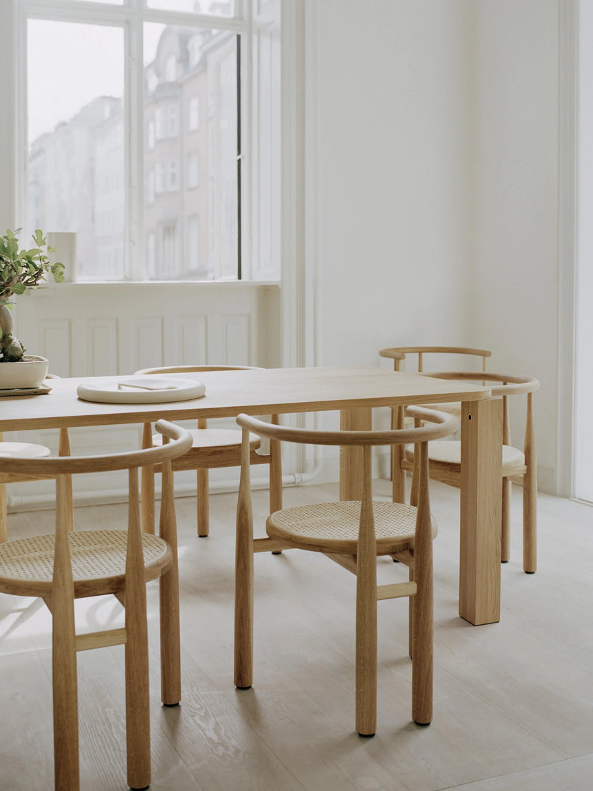 Bors Hazeran İşlemeli Ahşap Sandalye Meşe