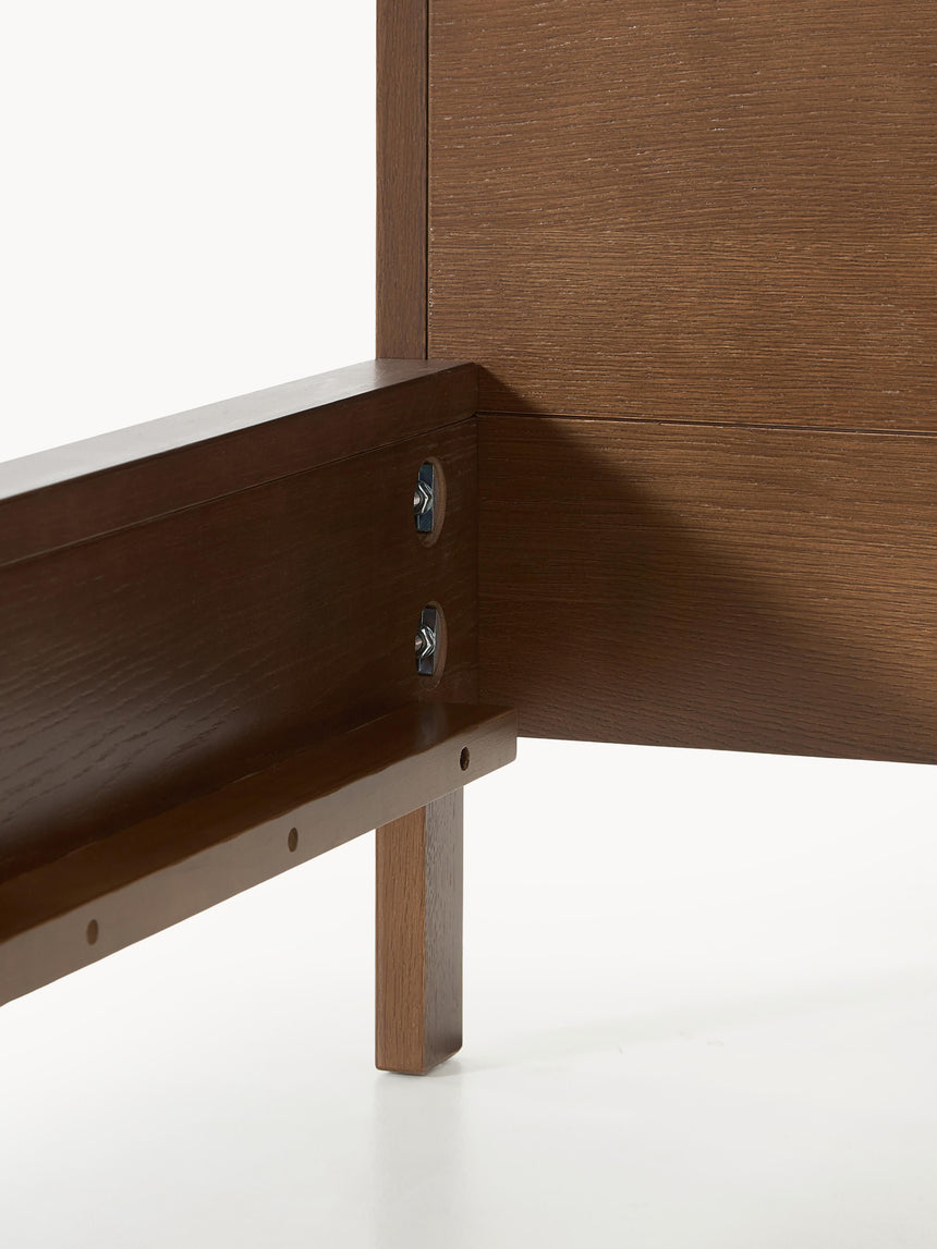 Corner Çift Kişilik Ahşap Karyola Ceviz