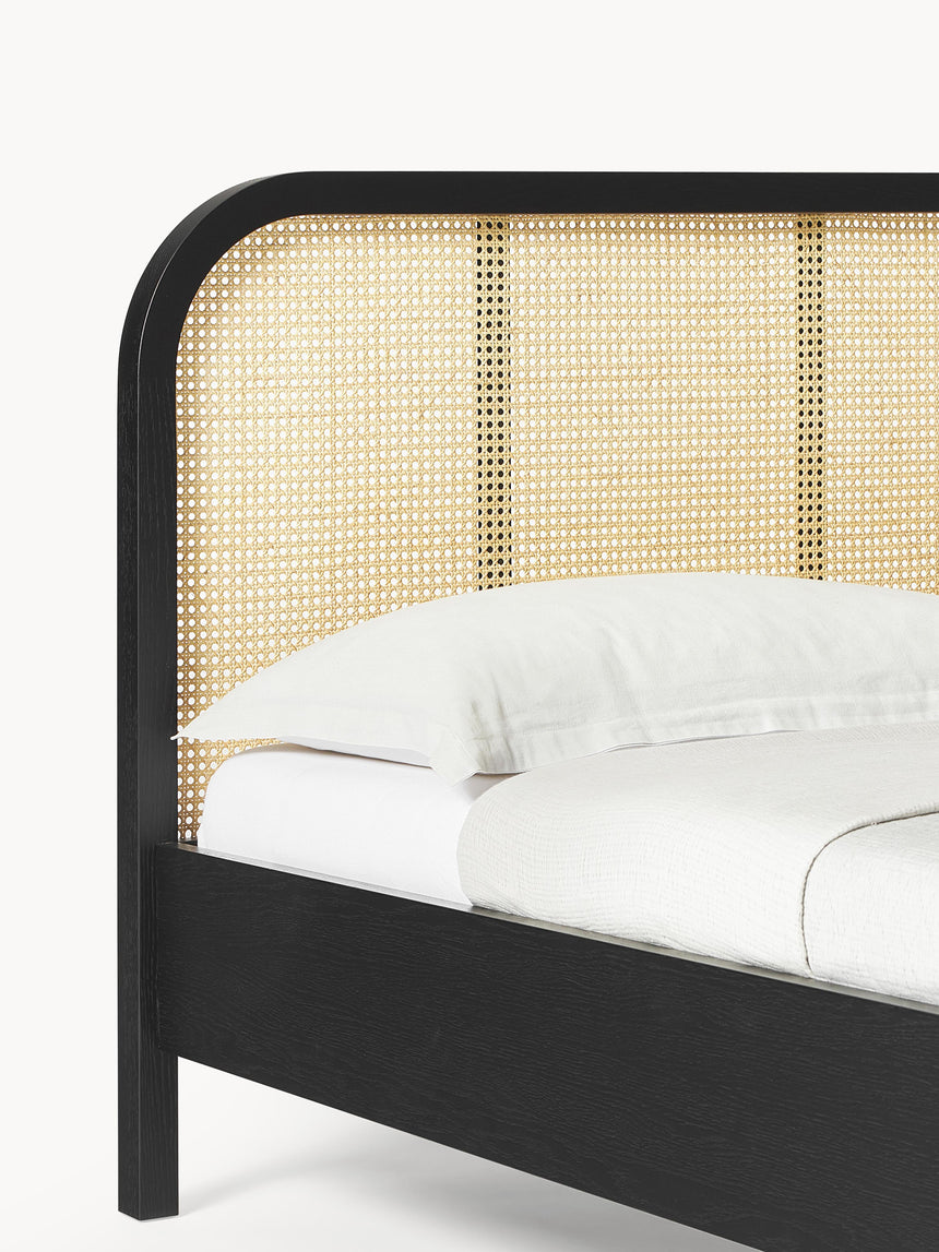 Kate Çift Kişilik Hazeran Ahşap Karyola Siyah