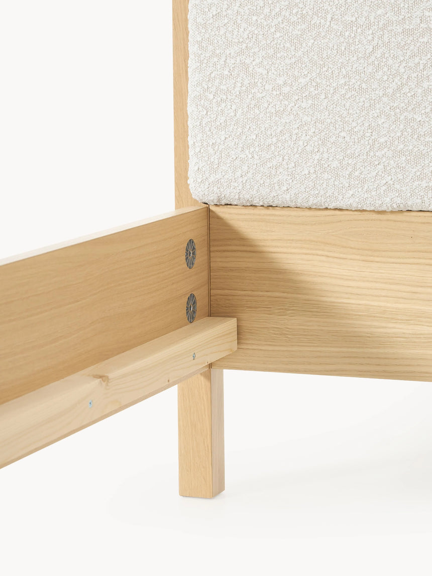 Kate Çift Kişilik Kırık Beyaz Bukle Ahşap Karyola Meşe