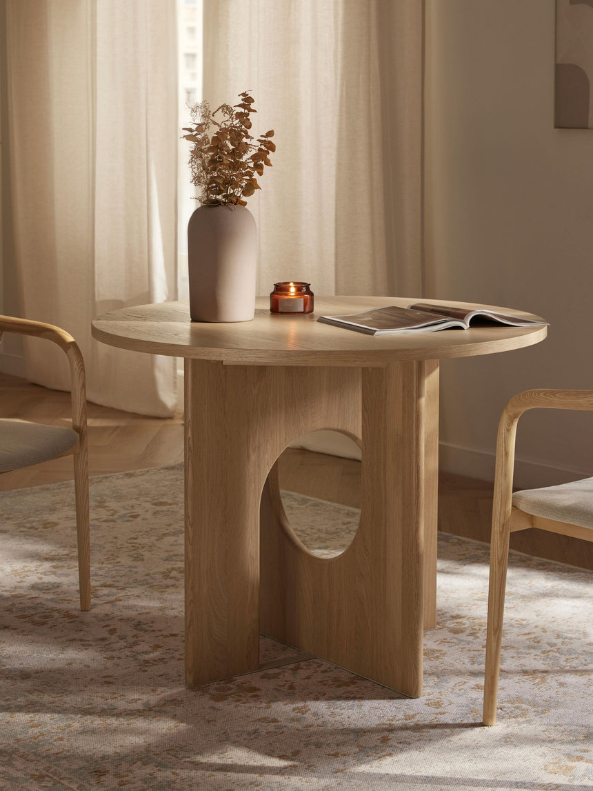 Love Yuvarlak Ahşap Yemek Masası Meşe