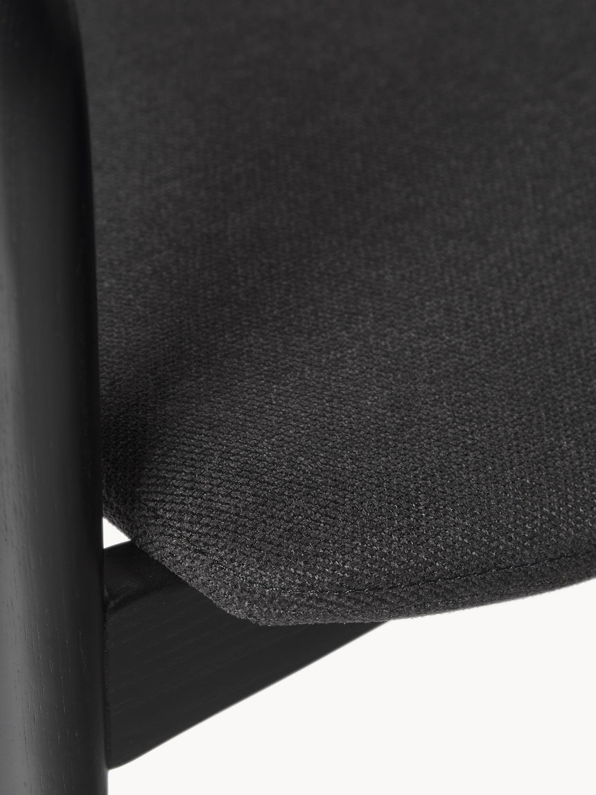 Moble Siyah Minderli Ahşap Sandalye Siyah