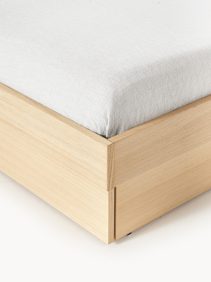 Otel Çift Kişilik Ahşap Karyola Meşe