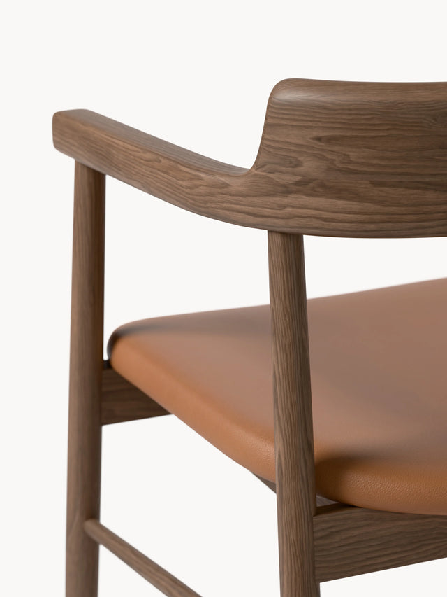 Pira Kahve Deri Minderli Ahşap Sandalye Ceviz