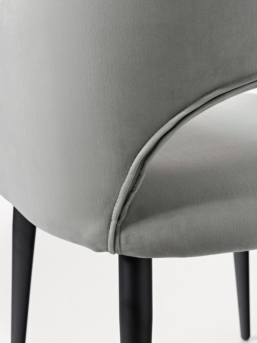 Poli Kollu Kumaş Sandalye Açık Gri