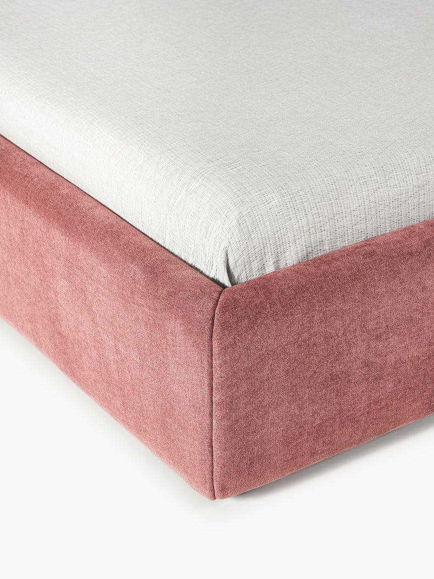 Resort Çift Kişilik Karyola Pembe