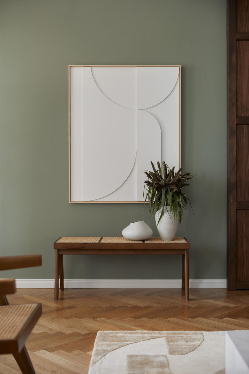 Sara Hazeran İşlemeli Ahşap Bank Ceviz