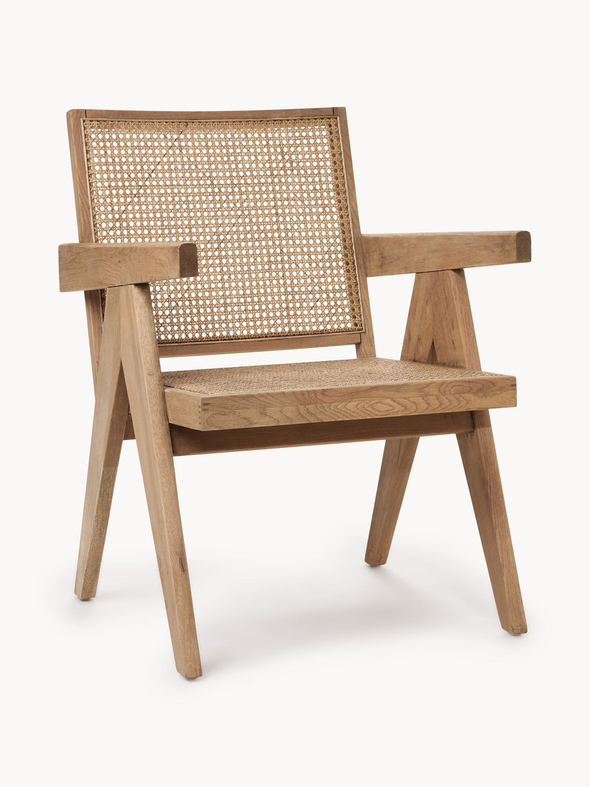 Sara Hazeran İşlemeli Ahşap Koltuk Meşe