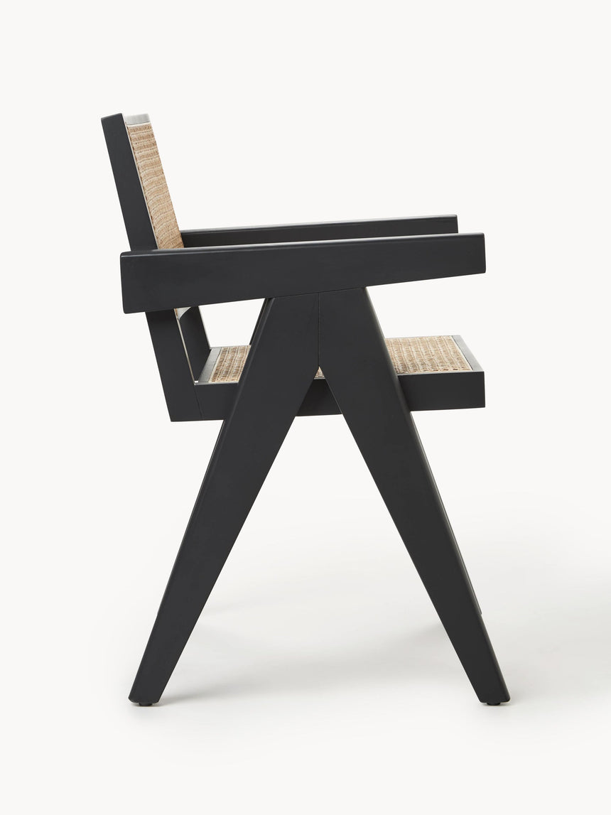 Sara Hazeran İşlemeli Kollu Ahşap Sandalye Siyah