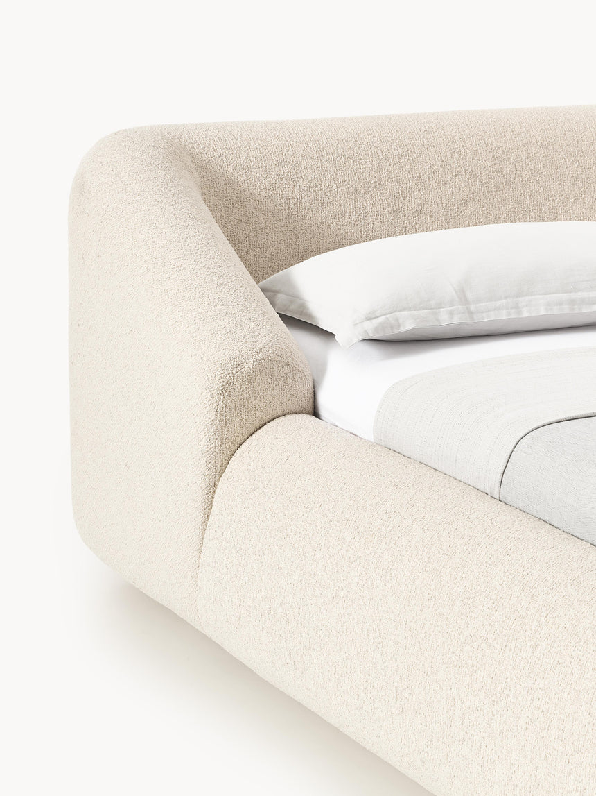 Suzi Çift Kişilik Karyola Açık Bej Bukle