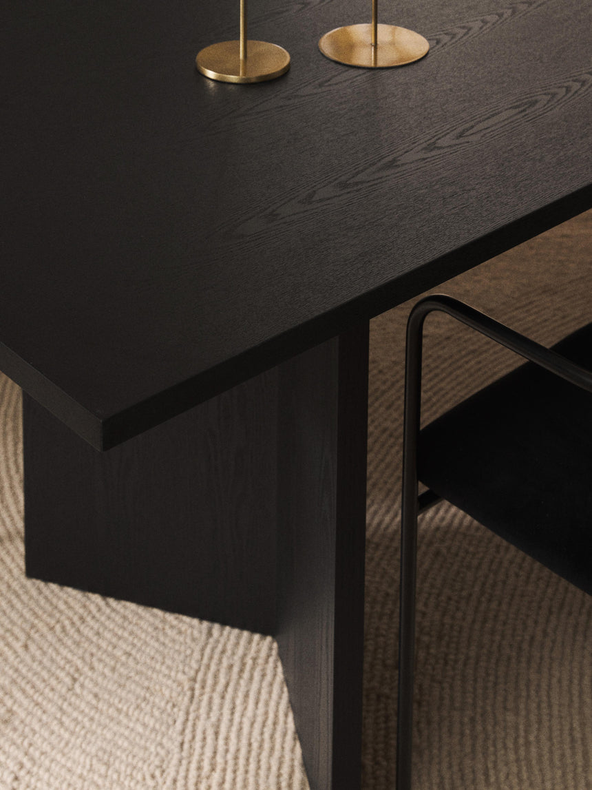 Yay Dikdörtgen Ahşap Yemek Masası Siyah