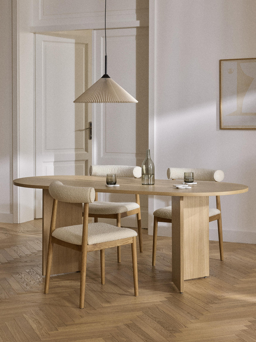 Yay Oval Ahşap Yemek Masası Dışbudak