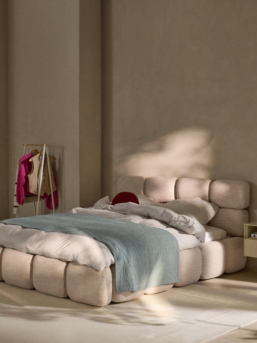 Bom Plus Çift Kişilik Karyola Şeftali Bukle