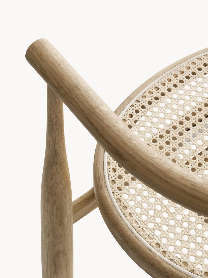 Bors Hazeran İşlemeli Ahşap Sandalye Meşe