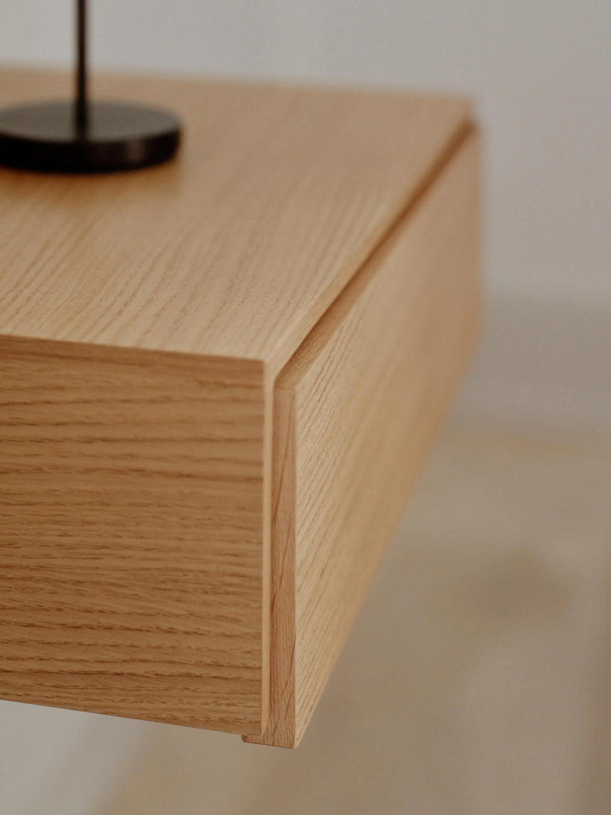 İkon Duvara Monte Komodin Meşe