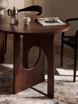 Love Oval Ahşap Yemek Masası Ceviz