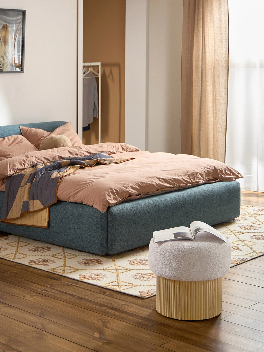 Mantar Silindir Sandık Puf Kırık Beyaz Teddy Açık Dışbudak