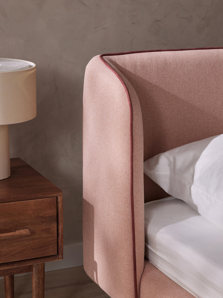 Polina Çift Kişilik Karyola Pembe