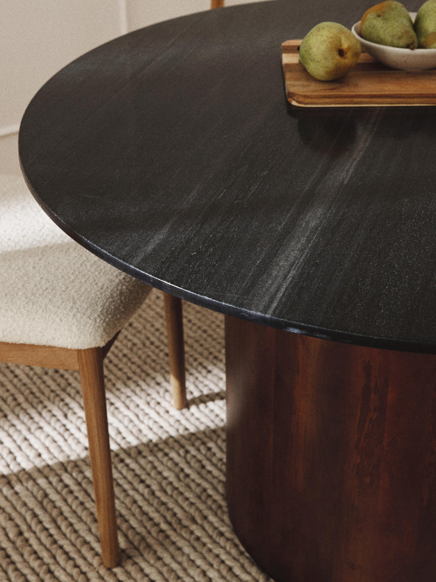 Polo Yuvarlak Siyah Mermer Tablalı Ahşap Yemek Masası Ceviz