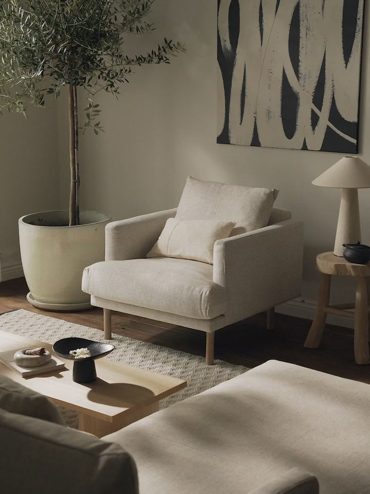 Trilye Tekli Koltuk Açık Bej