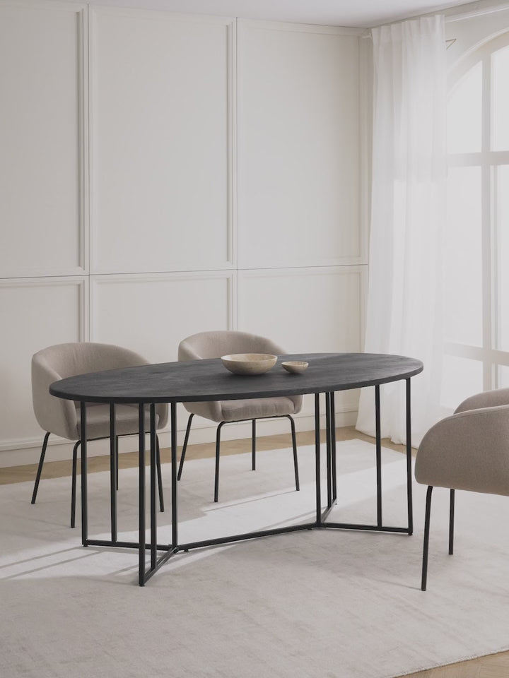 Elit Oval Ahşap Yemek Masası Siyah