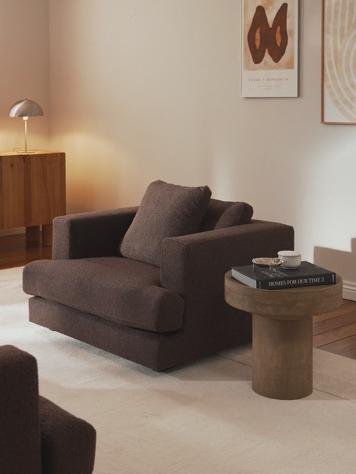 Model Tekli Koltuk Koyu Kahve Bukle