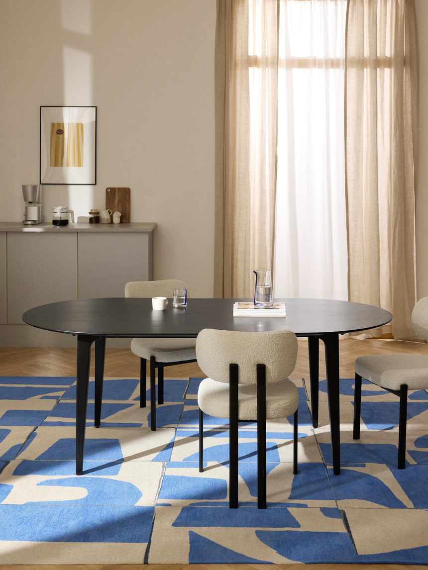 Riko Oval Ahşap Yemek Masası Siyah