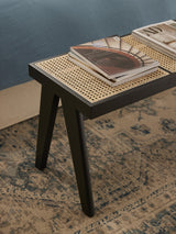 Sara Hazeran İşlemeli Ahşap Bank Siyah