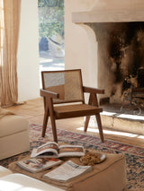 Sara Hazeran İşlemeli Ahşap Koltuk Ceviz