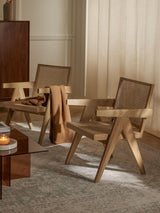 Sara Hazeran İşlemeli Ahşap Koltuk Meşe