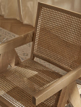 Sara Hazeran İşlemeli Ahşap Koltuk Meşe