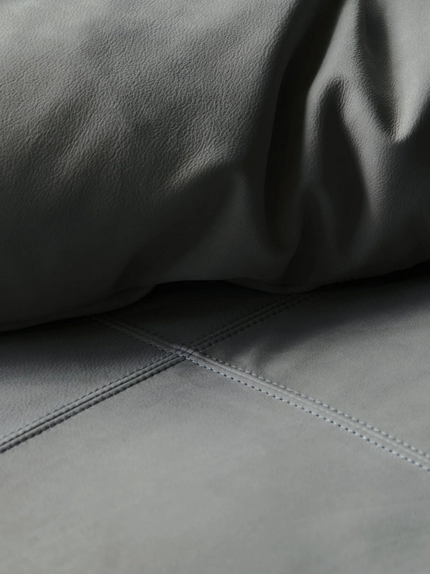 Soma Üçlü Koltuk Koyu Gri Deri Kollu