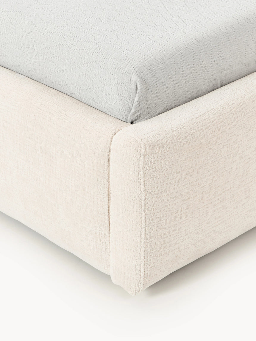 Swift Çift Kişilik Karyola Açık Bej Dokuma Kadife